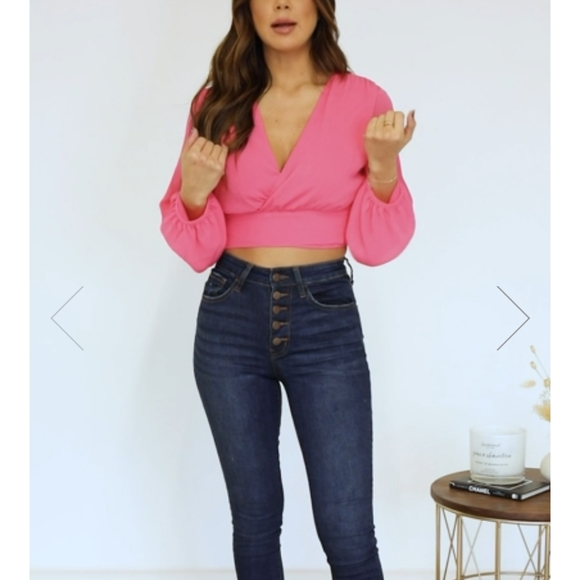 Pink cropped wrap blouse - Picture 3 of 3